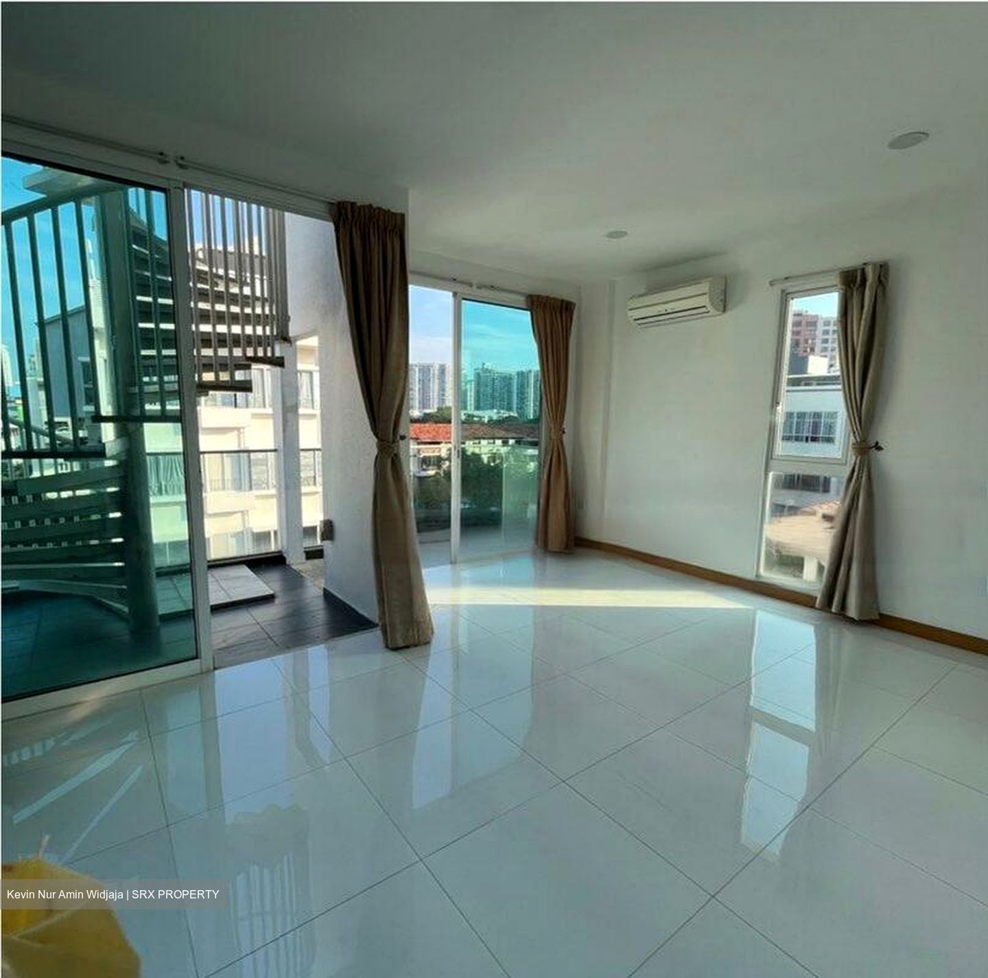 EiS Residences (D15), Apartment #477649181